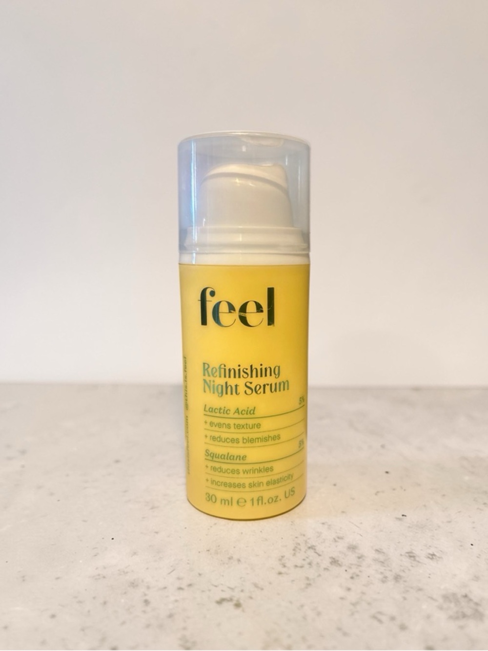 👑 Feel Refinishing Night Serum | Full Size